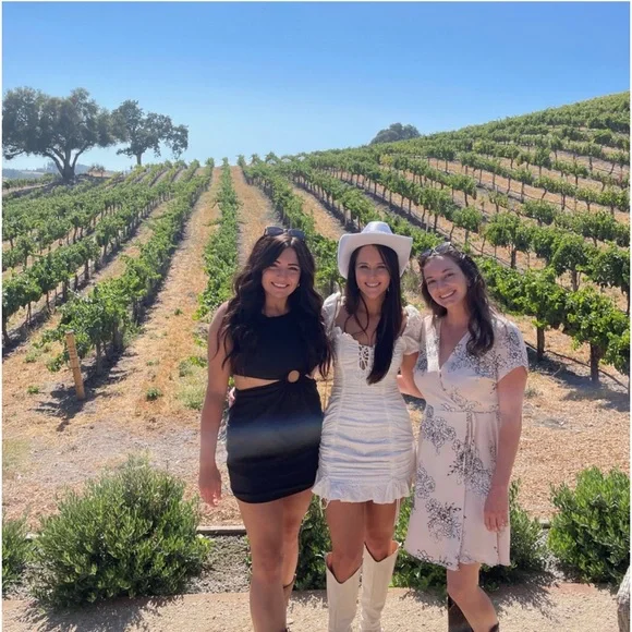 NWT SELFIE LESLIE La Quinta White Eyelet Lace Ruched Mini Dress w Puff Sleeves - Picture 10 of 16